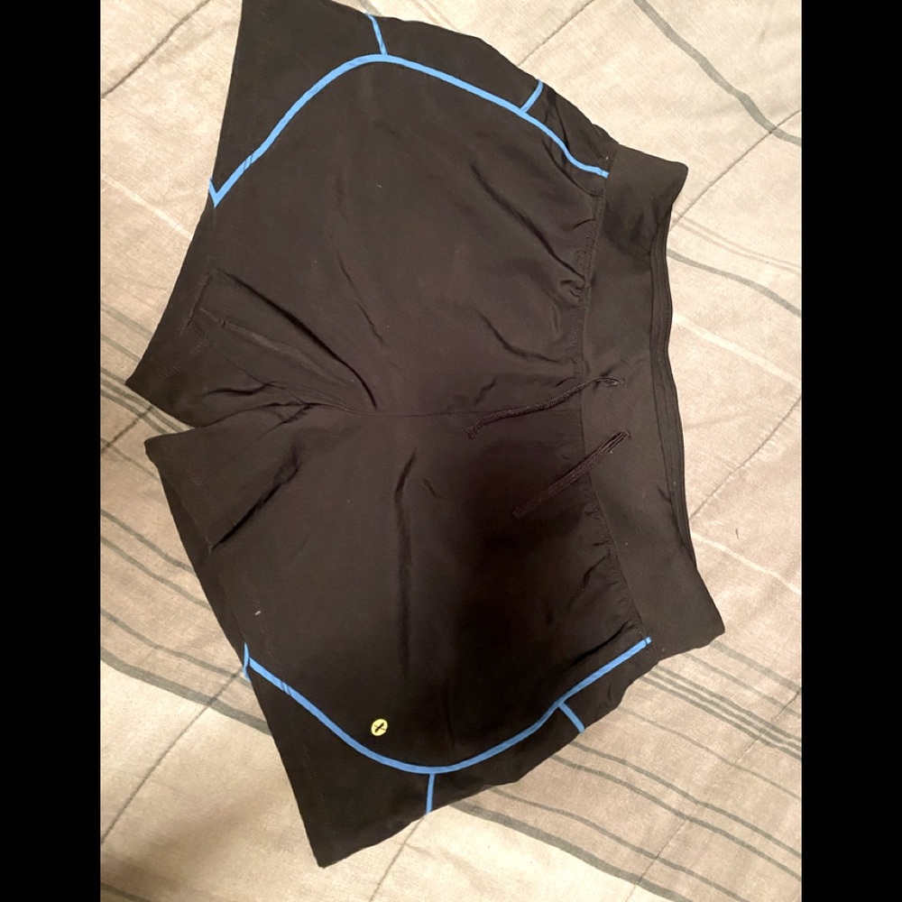 Athletic shorts